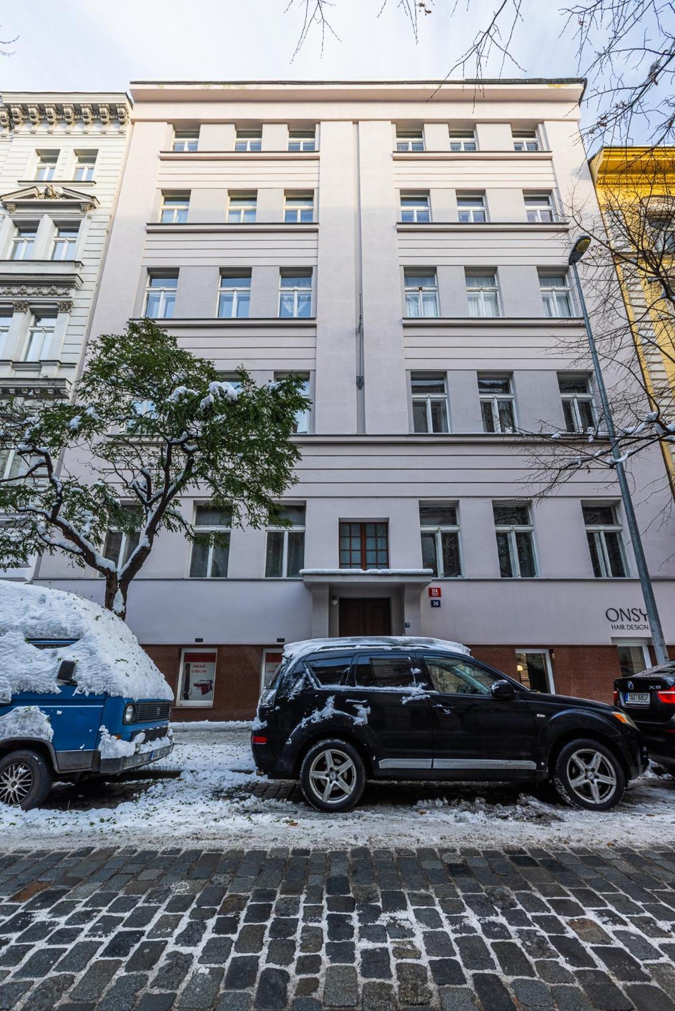 Nice Big Apartment 2Bds - Belgicka Prague Extérieur photo
